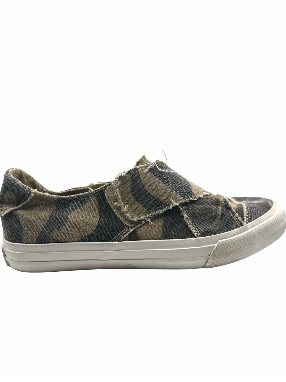 Gypsy Jazz | Womenβs Casual Slip-On Camo Sneakers - Tan/Olive | 8 - Picture 4 of 9